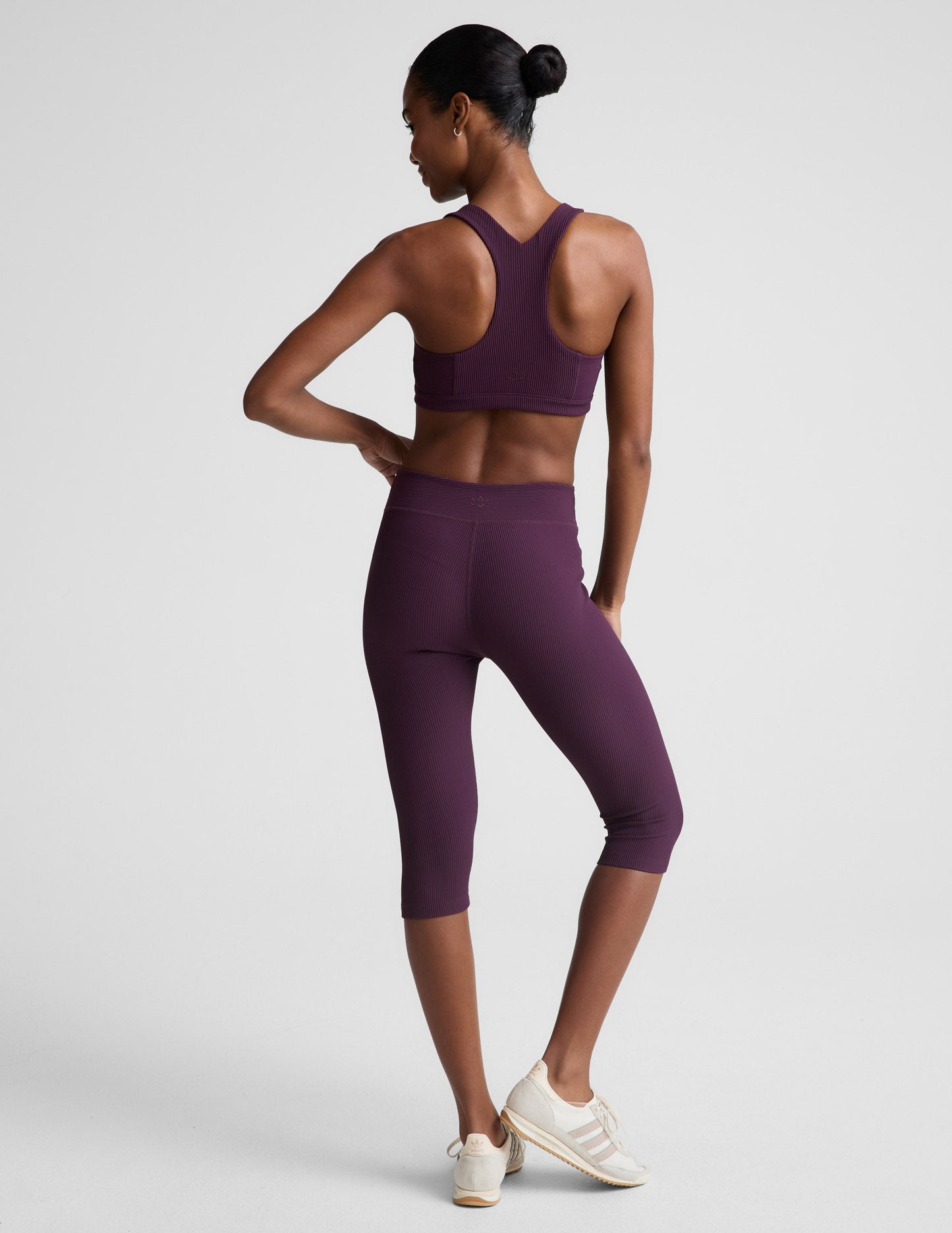 Beyond Yoga Women's Ribbed Impulse Legging - Blackberry