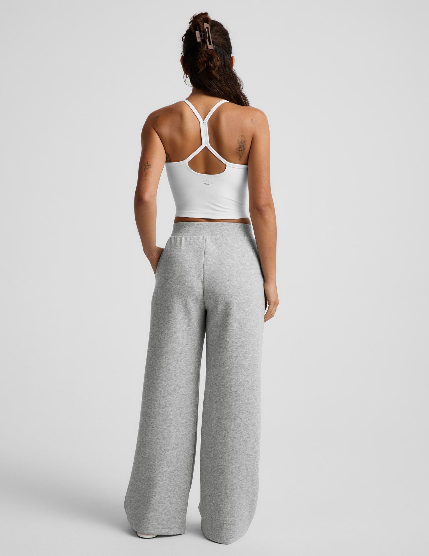 Beyond Yoga Women's 31" SoftSpring Pants - Heather Gray