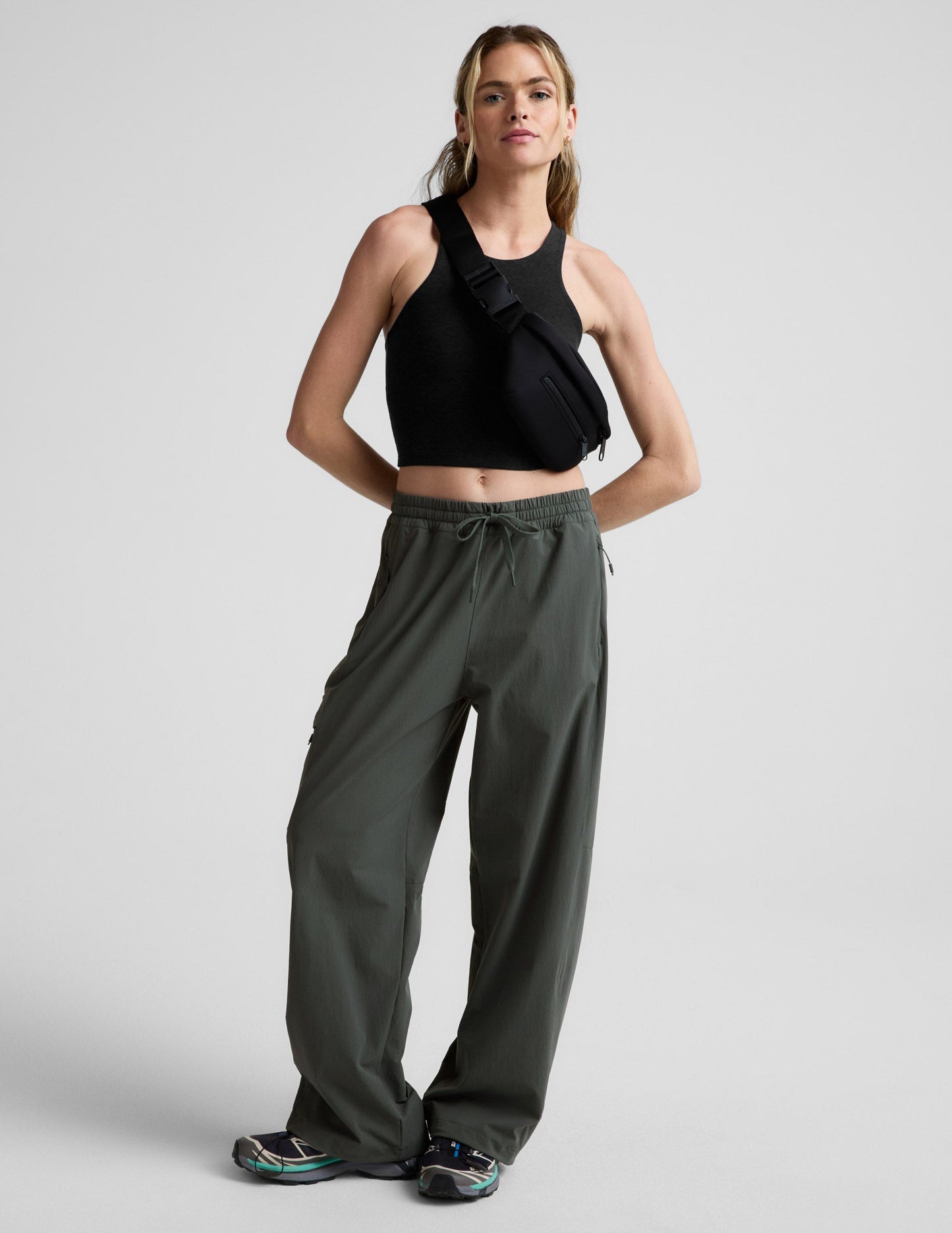 Beyond Yoga Women's Peak Cargo Pants - Slate Green