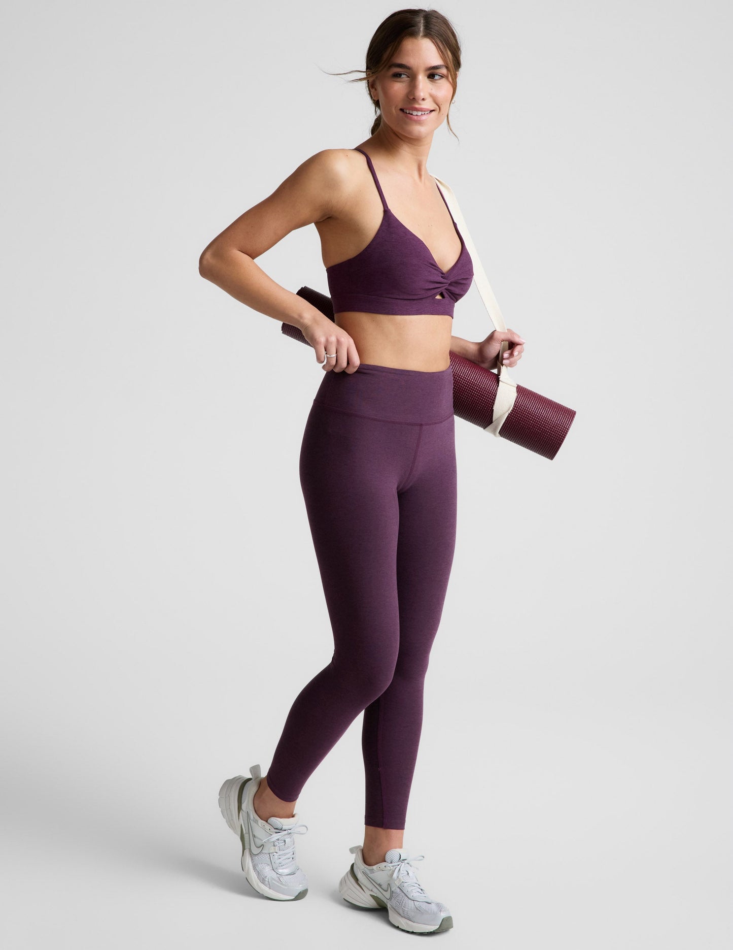 Beyond Yoga Spacedye Twist Front Strappy Bra