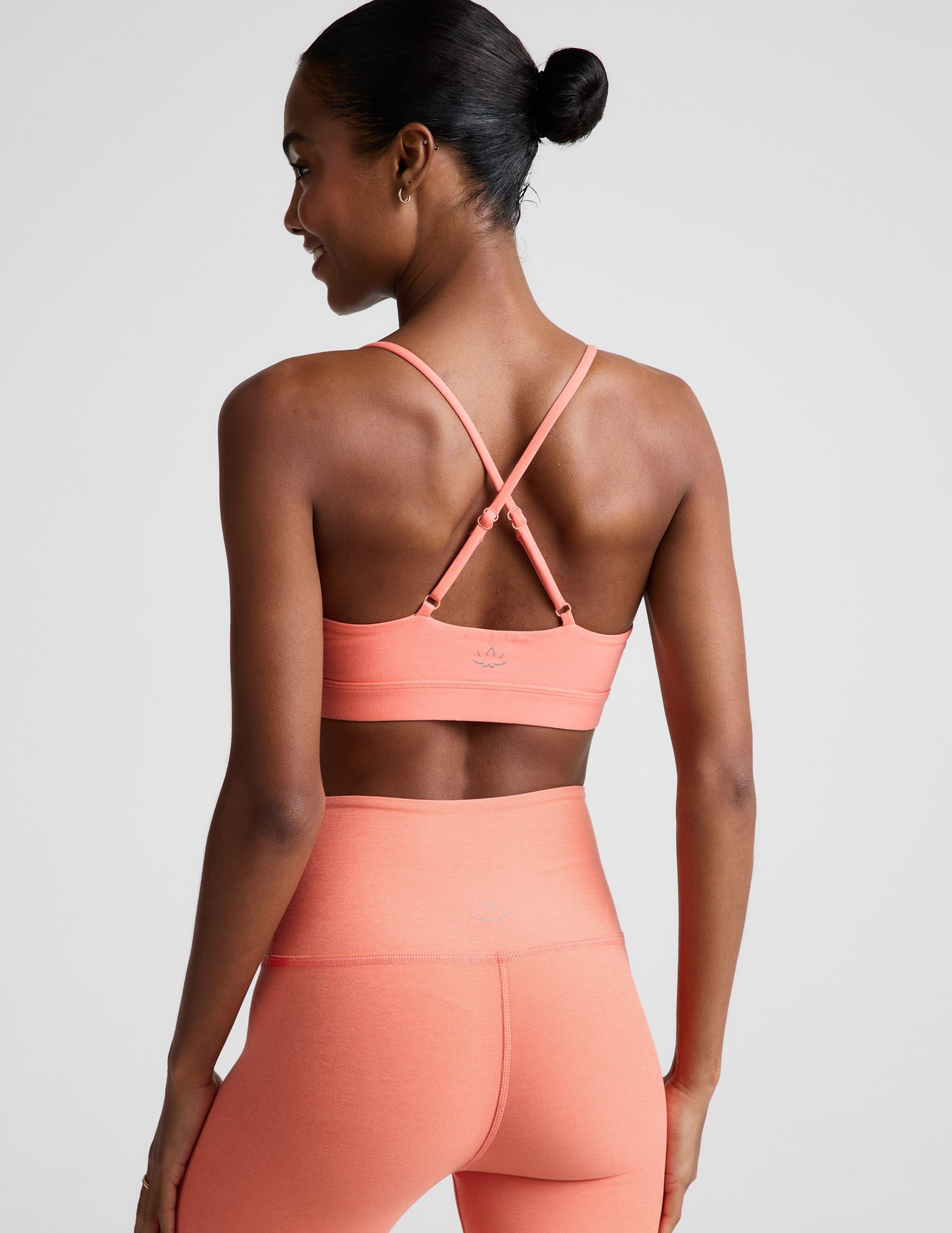 Beyond Yoga Spacedye Twist Front Strappy Bra