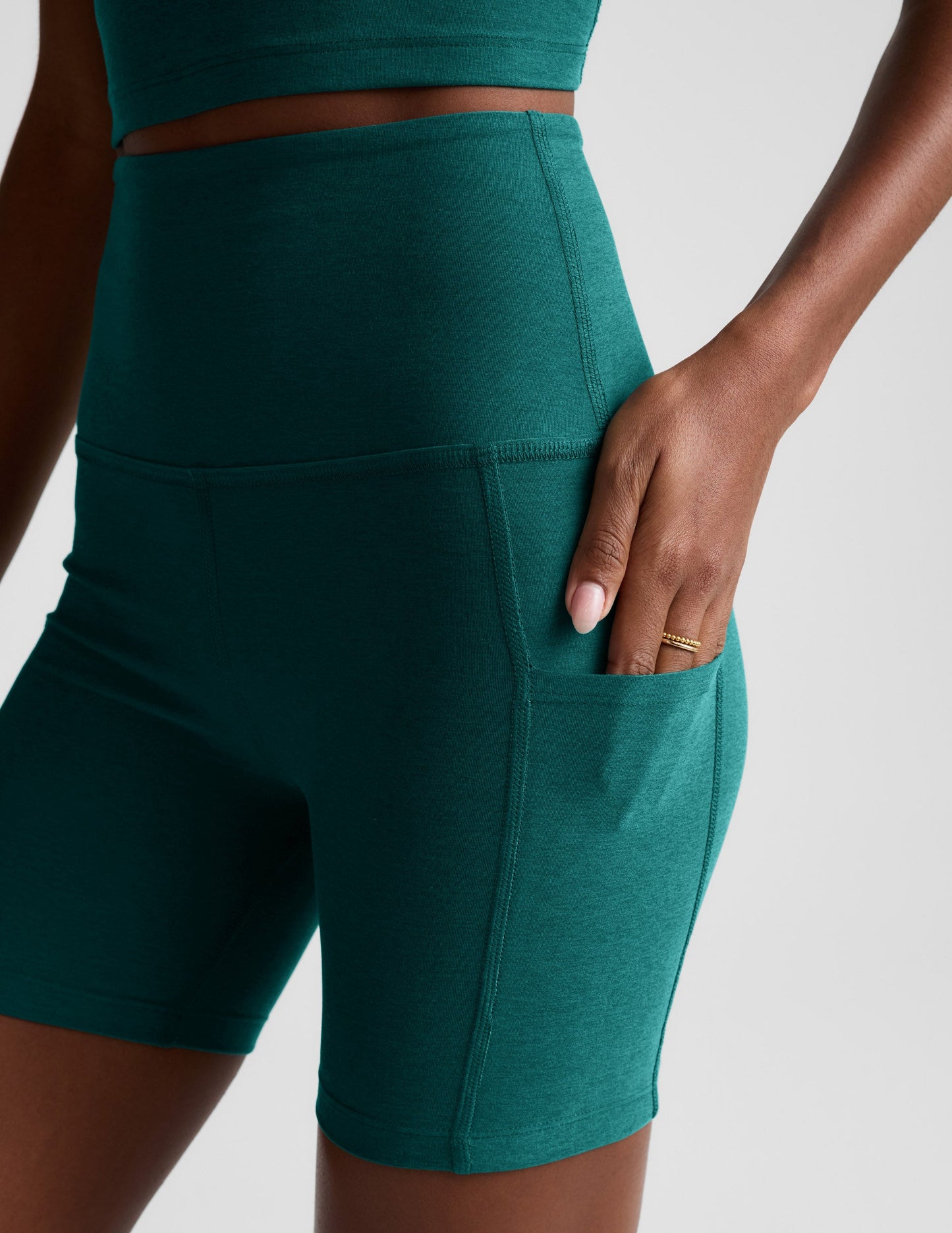 Beyond Yoga Women's 5" Spacedye Shorts - Teal Sea Heather