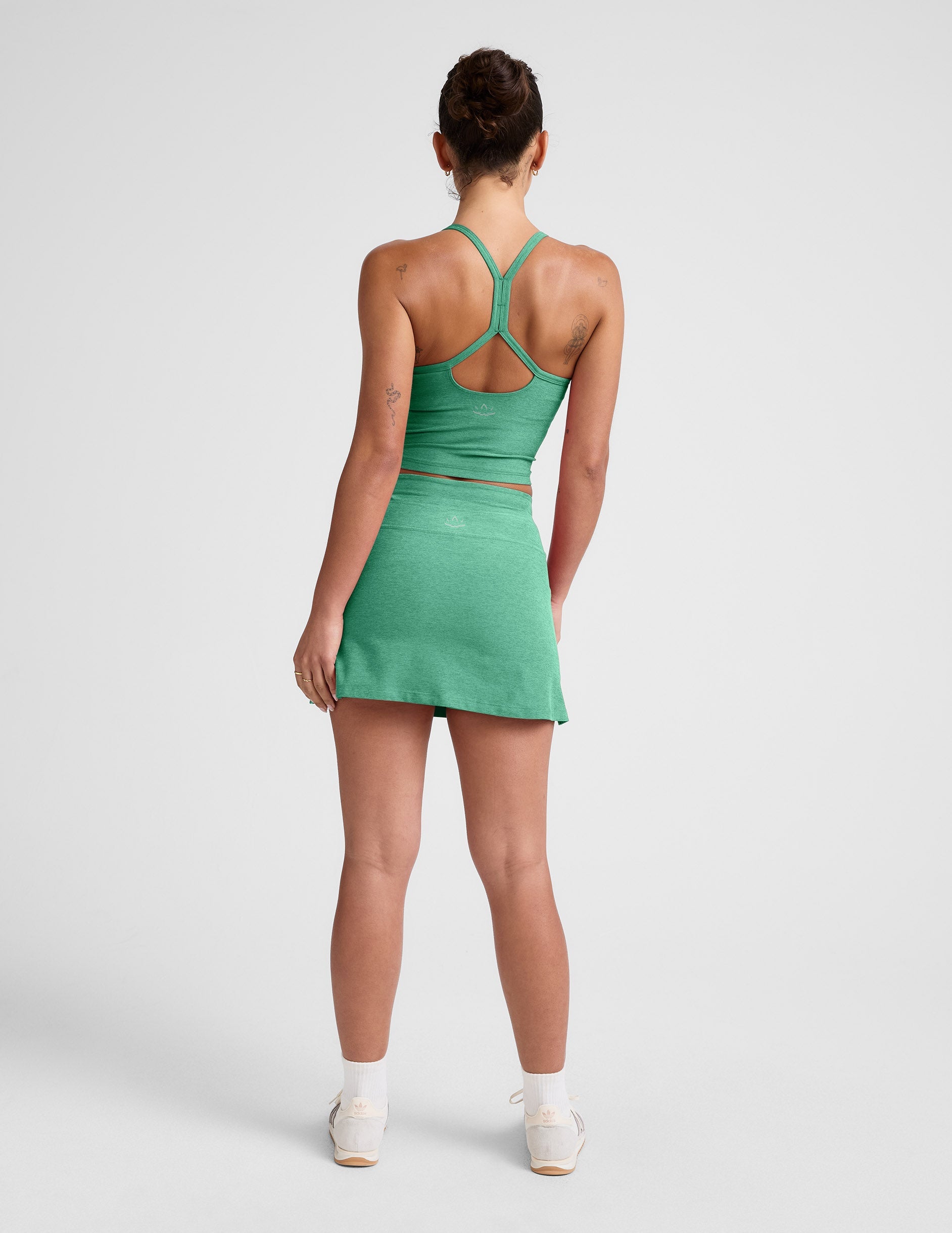 Beyond Yoga Mini A-Line Spacedye Skirt - Bright Emerald Heather