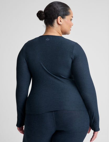 Beyond Yoga Featherweight Classic Crew Pullover