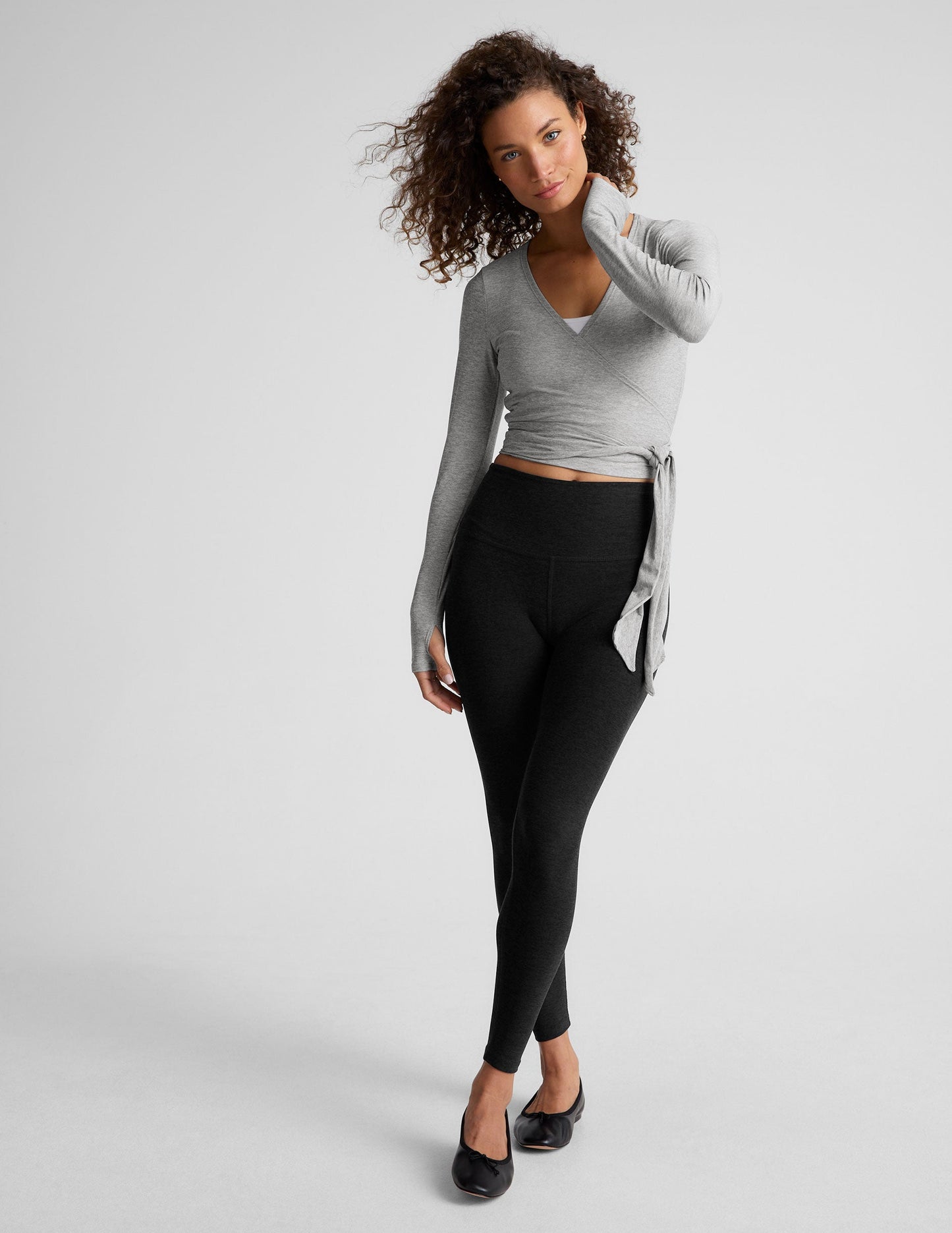 Beyond Yoga Featherweight Waist No Time Wrap Top