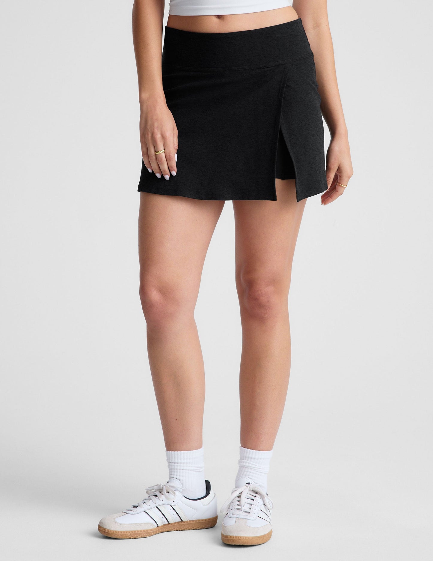 Beyond Yoga Mini A-Line Spacedye Skirt - Darkest Night