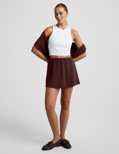Beyond Yoga Women's 2.5" Luxe Sandwash Skort - Iced Mocha