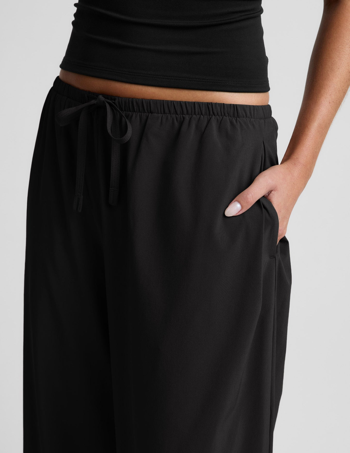 Beyond Yoga Women's Wide Leg Solstice Pants - True Black