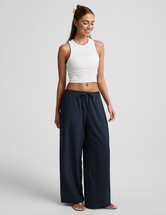 Beyond Yoga Women's 31" Solstice Pants - Nocturnal Navy