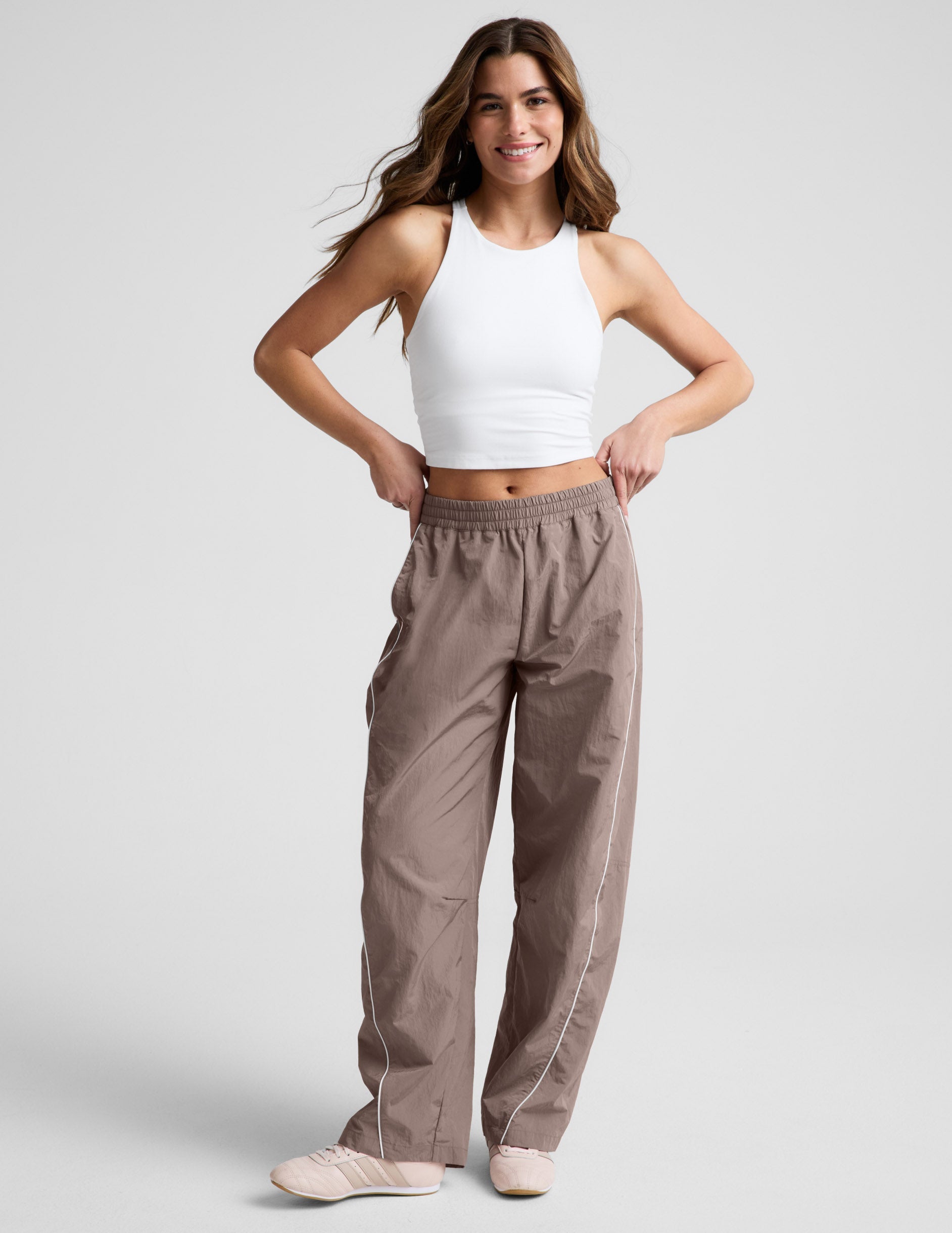 Beyond Yoga Barrel Leg Pull On Limitless Pant - Rosey Taupe