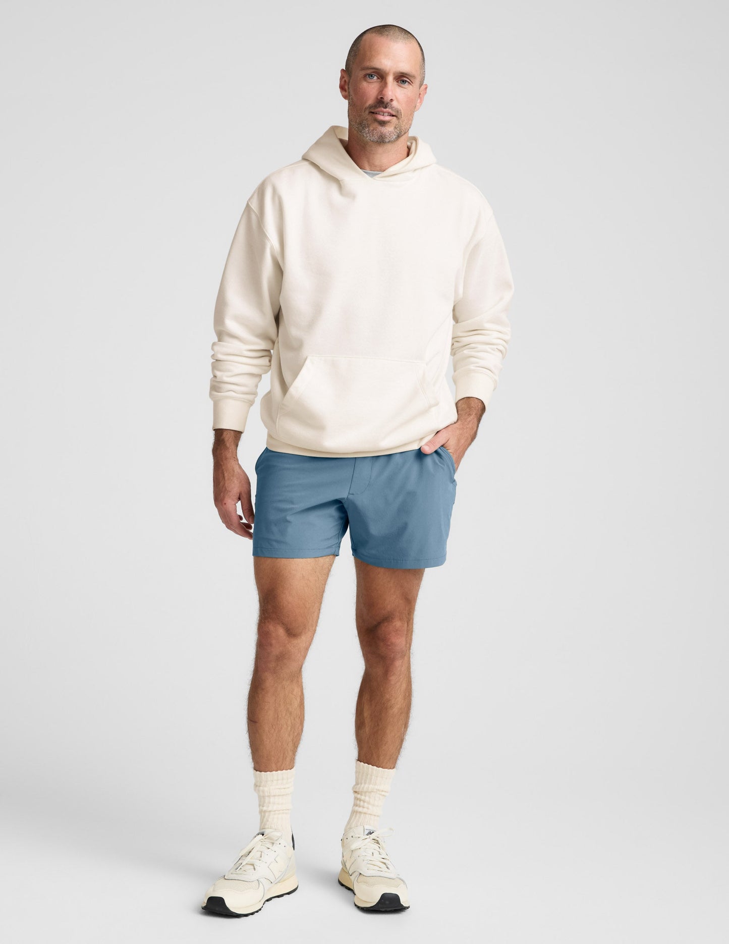 Beyond Yoga Men's 5-Inch Lightweight Pivotal 2.0 Shorts - Harbor Blue