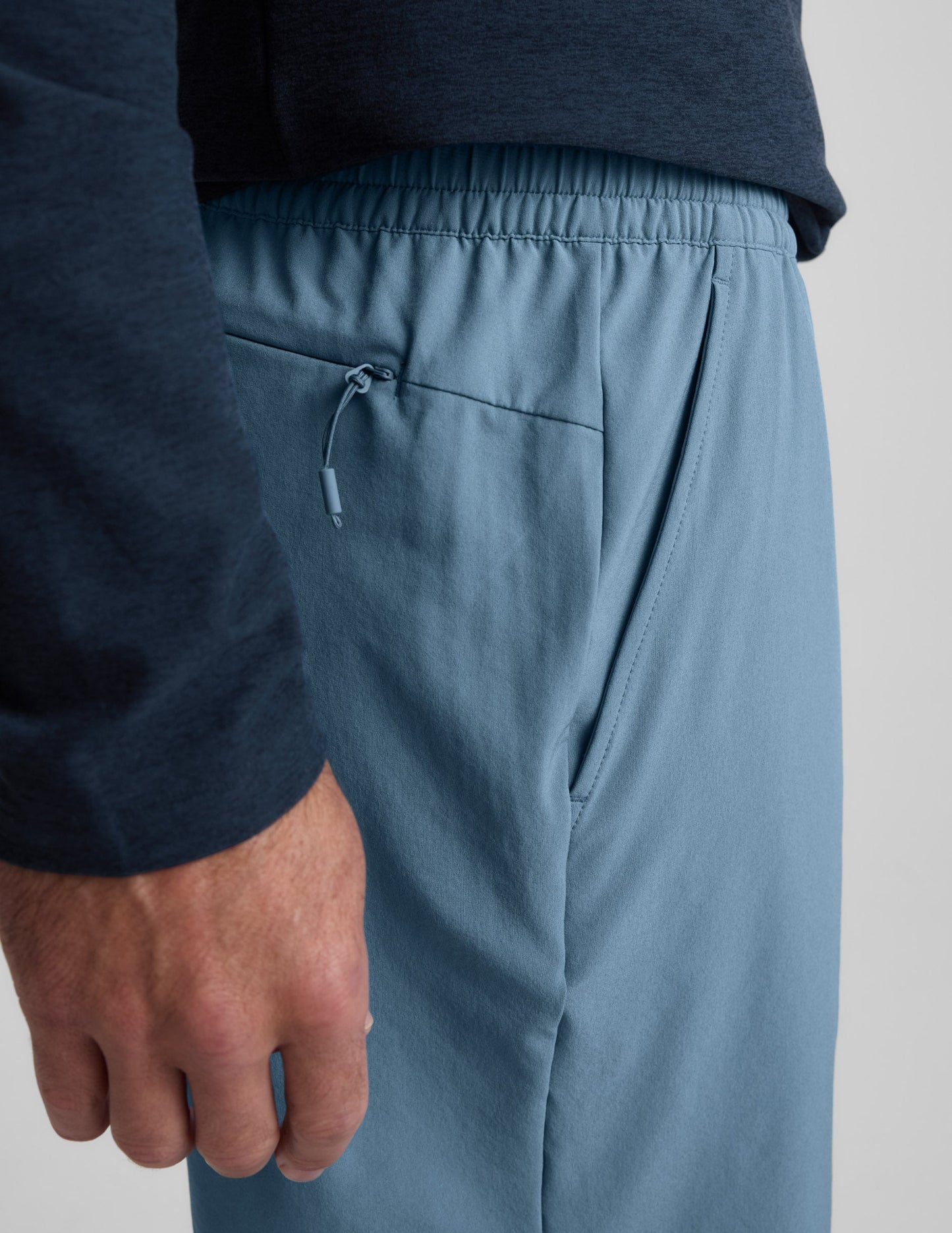 Beyond Yoga Men's 7" Pivotal 2.0 Shorts - Nocturnal Navy
