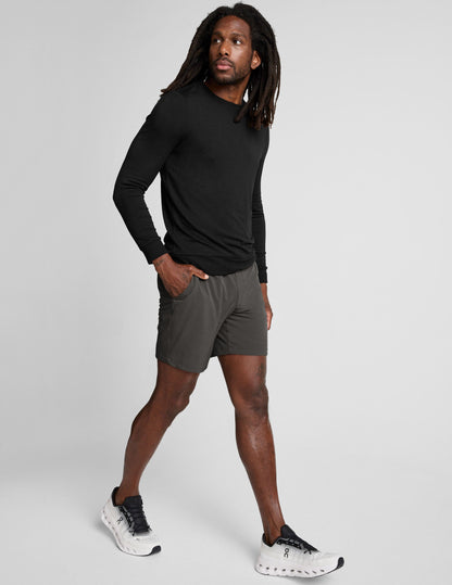 Beyond Yoga Men's Running 7 Inch Pivotal 2.0 Shorts - Graphite