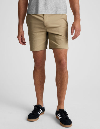 Beyond Yoga Men's 7-Inch Chino Essential Shorts - Tan
– Beyond Yoga