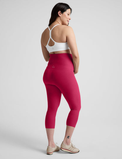 Beyond Yoga Women's Capri Spacedye™ Leggings - Berry Red