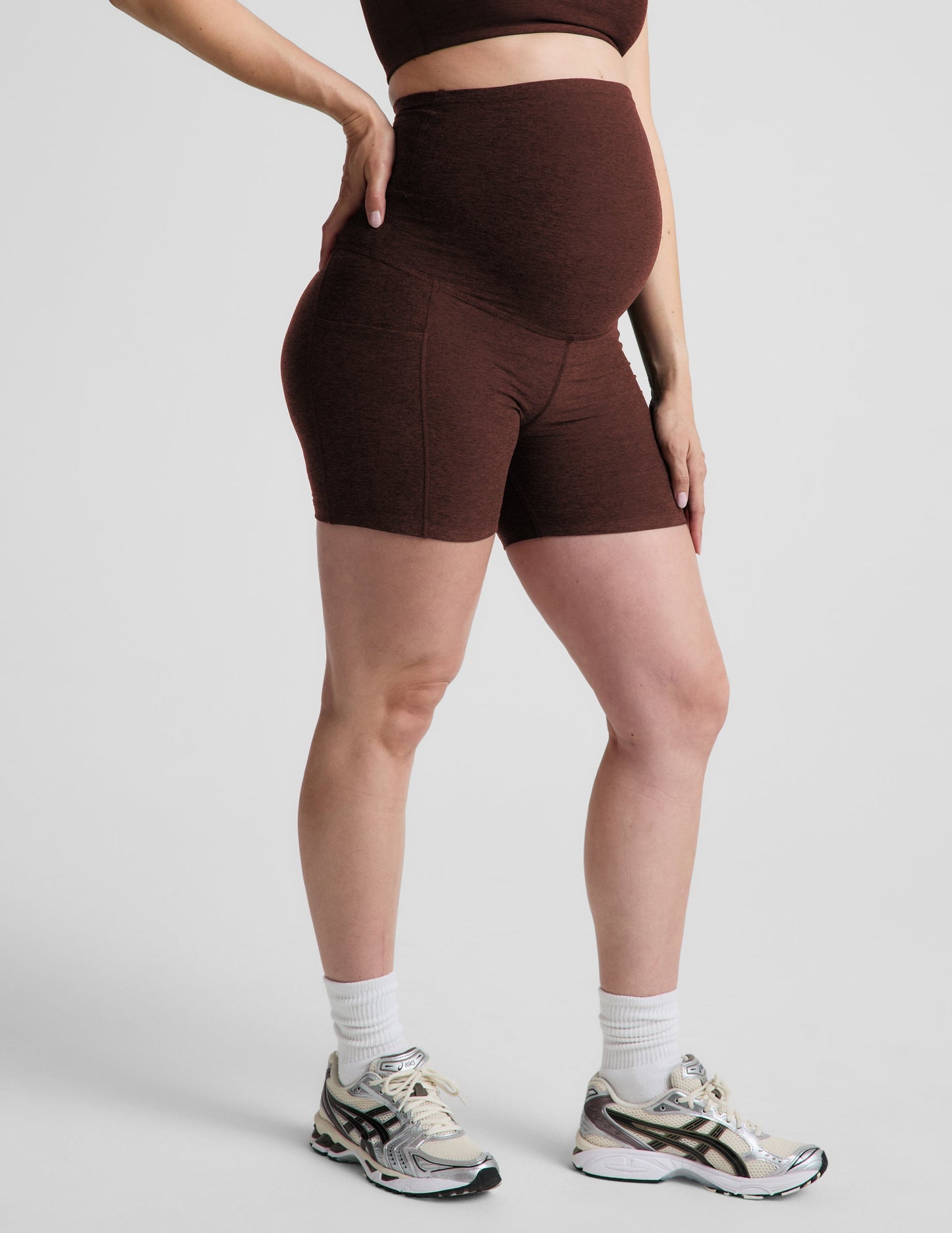 Beyond Yoga Women's Spacedye™ Shorts - Iced Mocha Heather