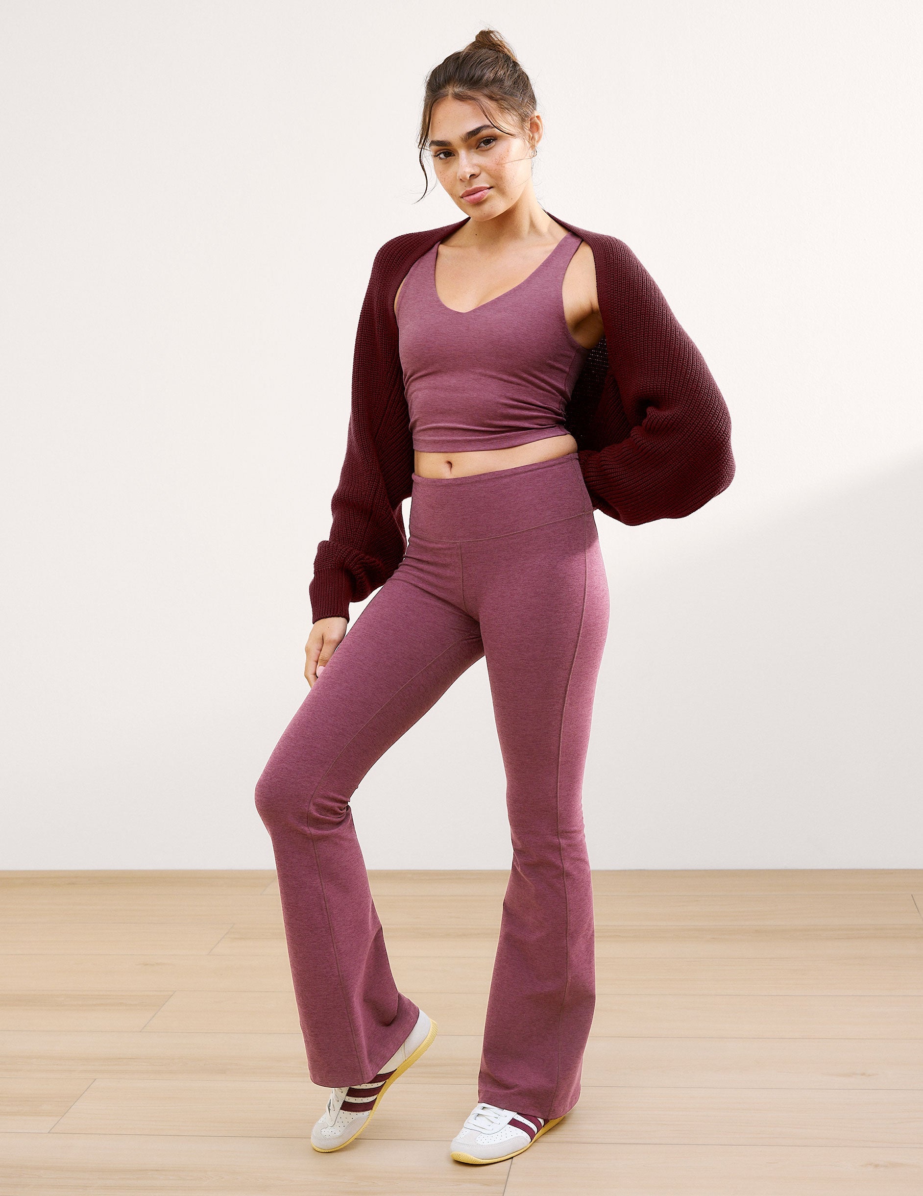Beyond Yoga Women's Mid-Rise Bootcut Spacedye Pants - Smooth Mauve Heather