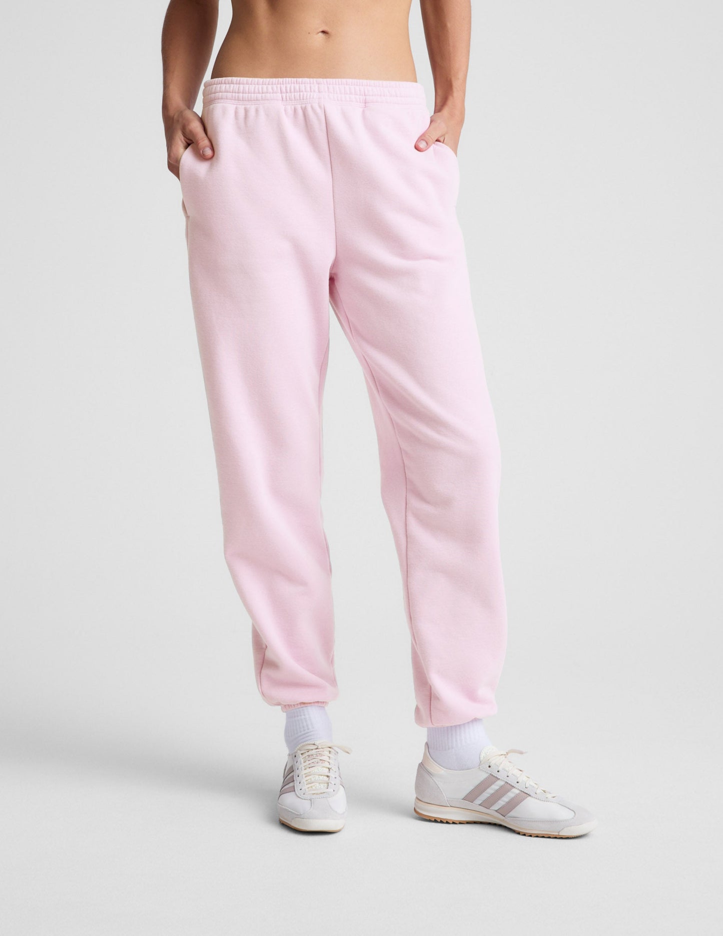 Beyond Yoga Relaxed Fit LuxeFleece Sweatpant - Frosty Pink