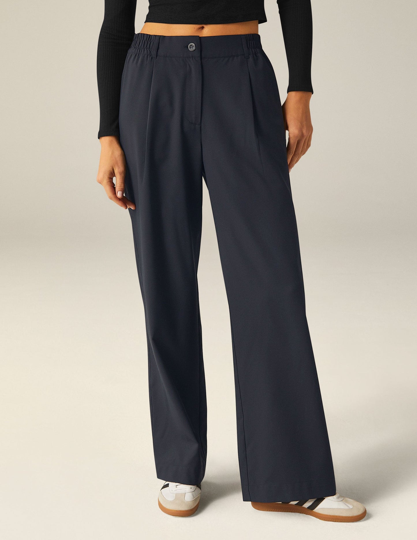 Beyond Yoga Women's Wide Leg Status Trousers - Navy