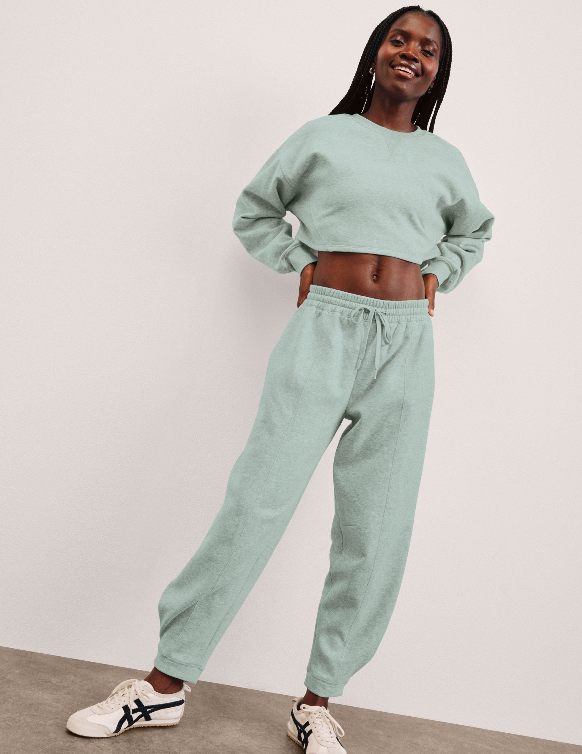 Beyond Yoga Women's Baggy Fleece LuxeFleece Sweatpant - Pale Green