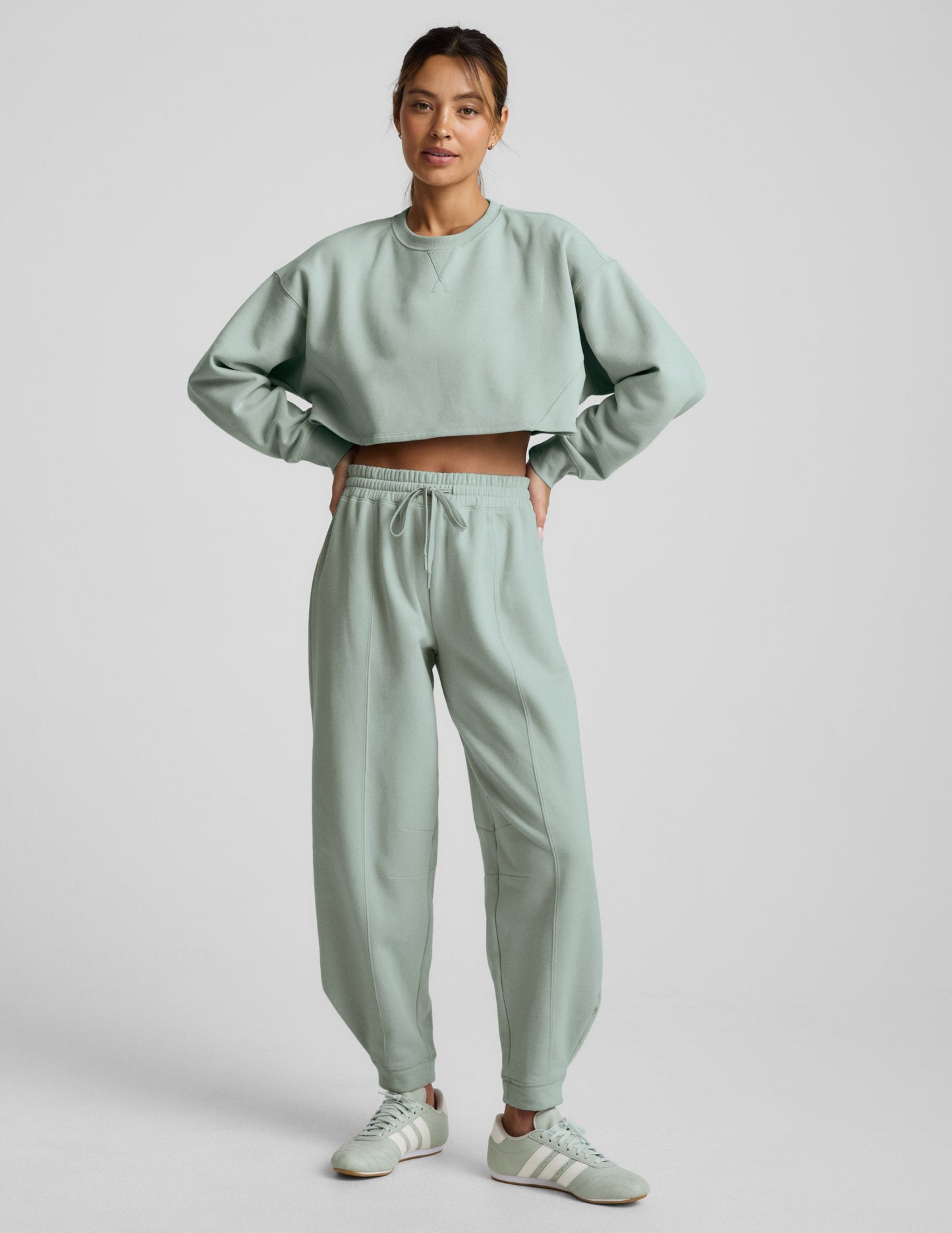 Beyond Yoga Women's Baggy Fleece LuxeFleece Sweatpant - Pale Green