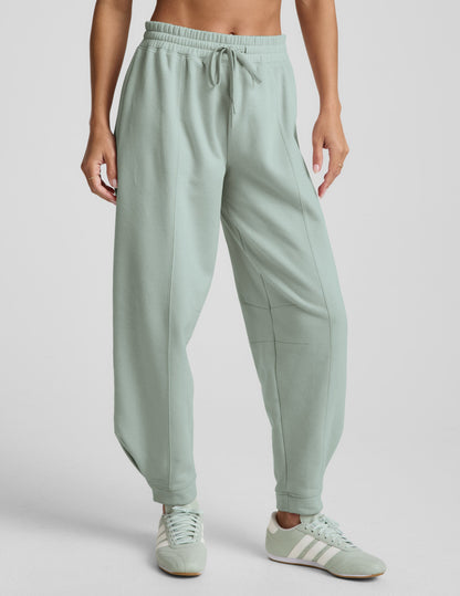 Beyond Yoga Women's Baggy Fleece LuxeFleece Sweatpant - Pale Green