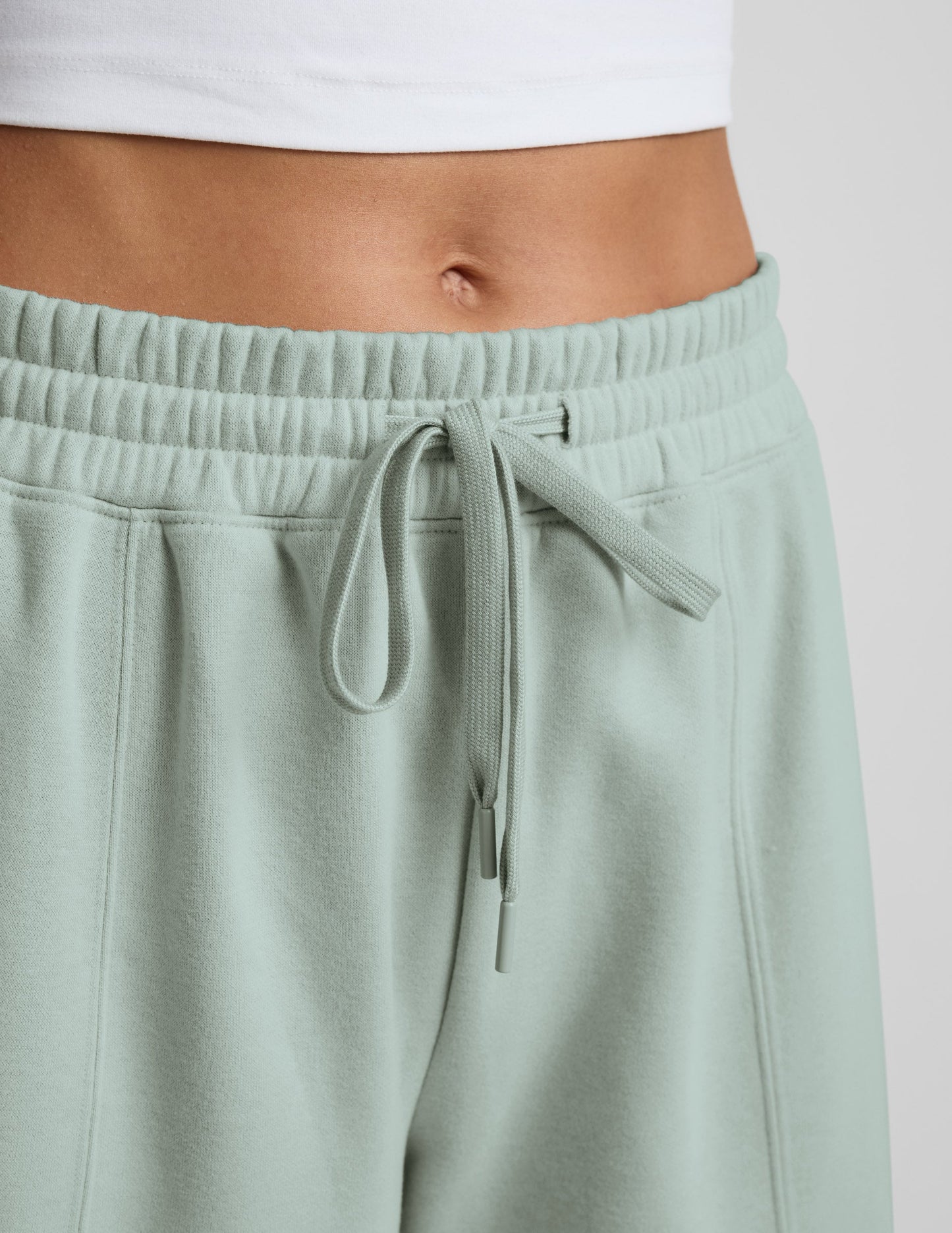 Beyond Yoga Women's Baggy Fleece LuxeFleece Sweatpant - Pale Green