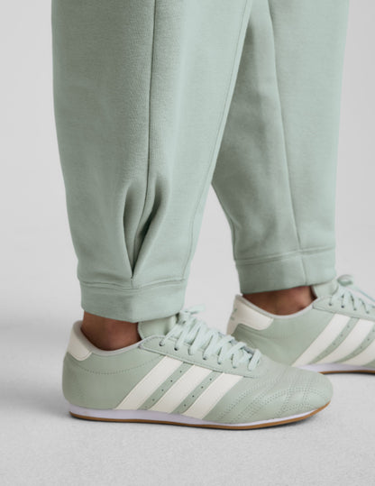 Beyond Yoga Women's Baggy Fleece LuxeFleece Sweatpant - Pale Green