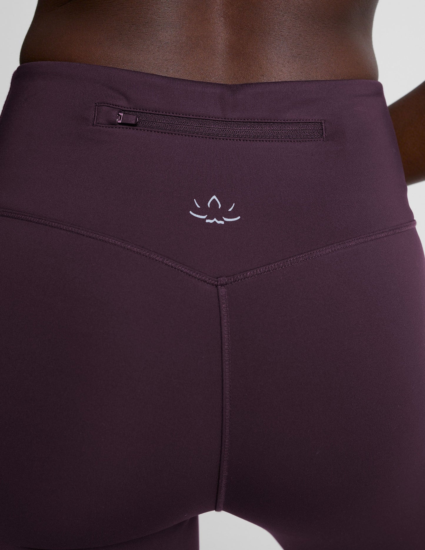 Beyond Yoga Women's Boot Cut Pacer Fleece Pants - Eggplant Purple