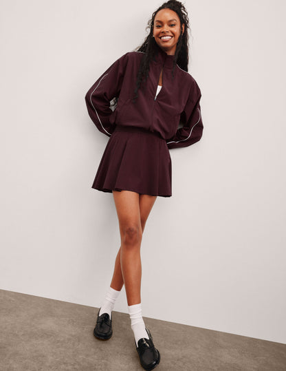 Beyond Yoga Women's Score Pleated Skirt - Black Cherry