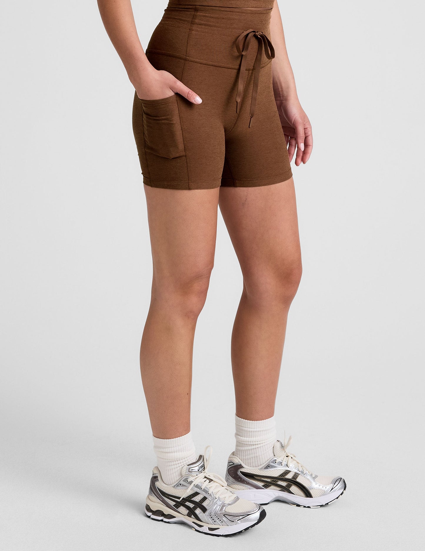 Beyond Yoga High Waisted Pocket Spacedye Shorts - Bold Mocha Heather