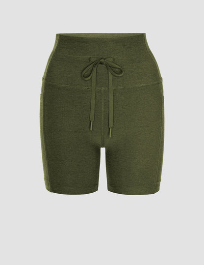 Beyond Yoga Women's High Waisted Pocket Spacedye Shorts - Army Green
