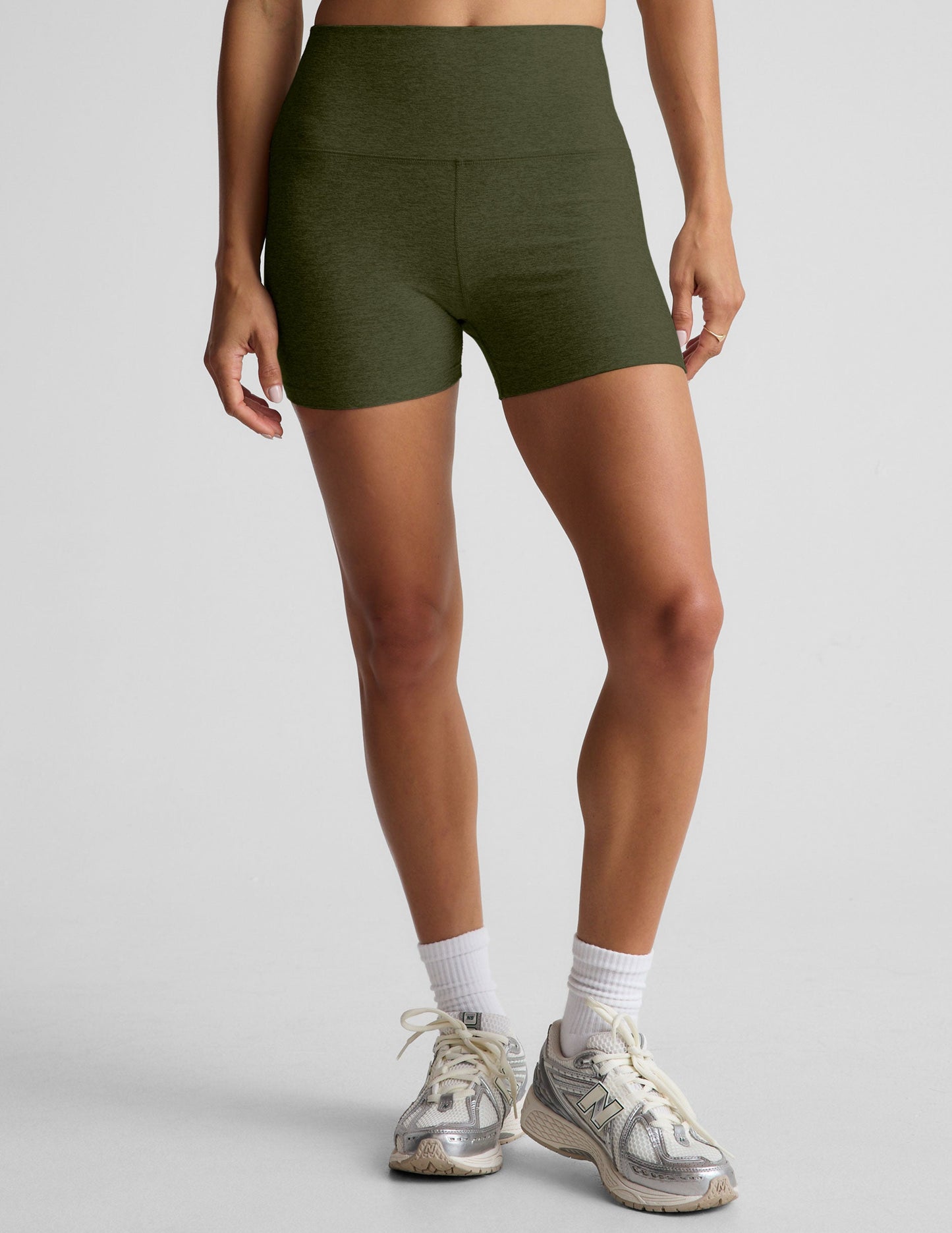 Beyond Yoga Women's High Waisted Spacedye Active Shorts - Army Green Heather