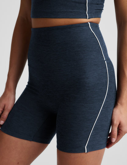 Beyond Yoga Women's 5" Spacedye Streamline Shorts - Nocturnal Navy
– Beyond Yoga