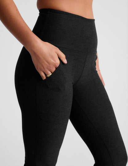 Beyond Yoga Women's High Waisted Bootcut Spacedye Pocket Pants - Darkest Night