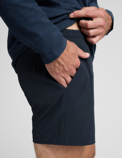 Beyond Yoga Men's 5-Inch Lightweight Pivotal Shorts - Nocturnal Navy