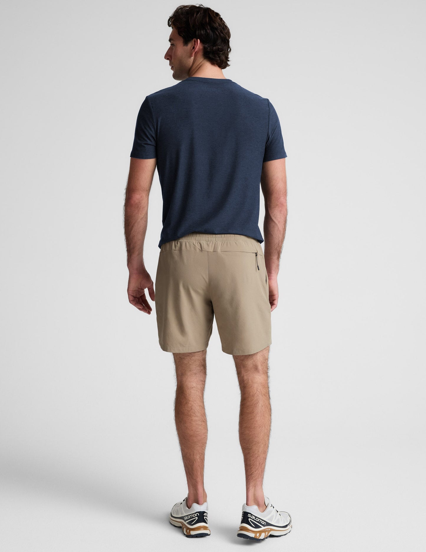Beyond Yoga Men's 7" Lined Running Pivotal 2.0 Shorts - Mushroom