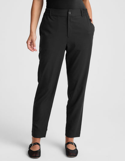 Beyond Yoga Women's Tapered Mid Rise Jetstretch Pants - Black