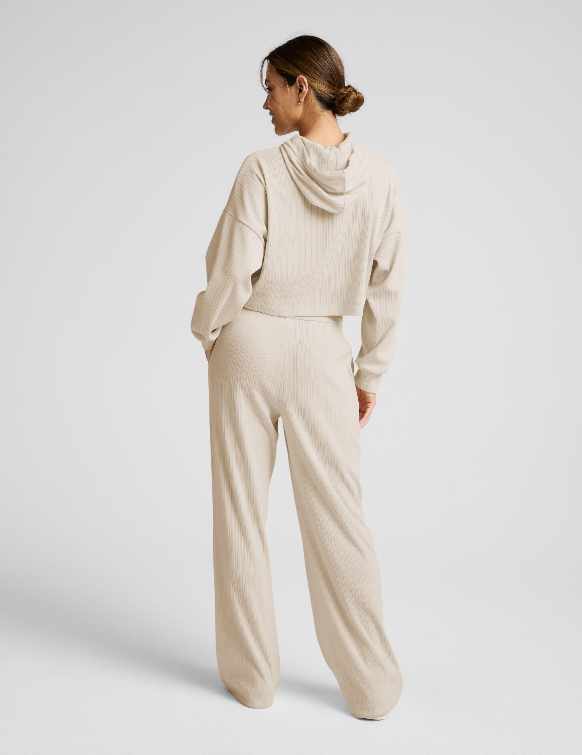 Beyond Yoga Ribbed Wide Leg Breathe Easy Drawstring Pant - Ivory