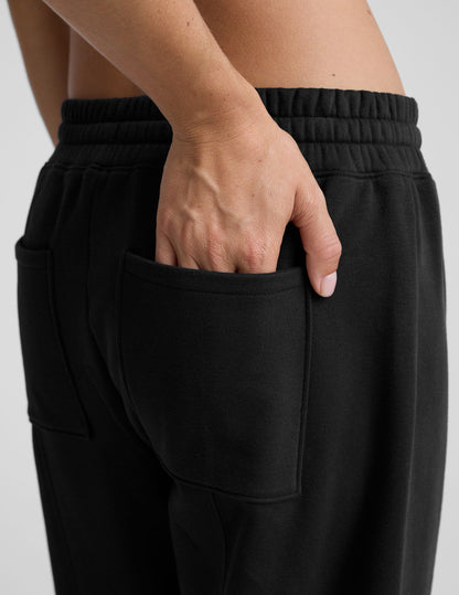 Beyond Yoga Mid-Rise Fleece Barrel Sweatpant - Black