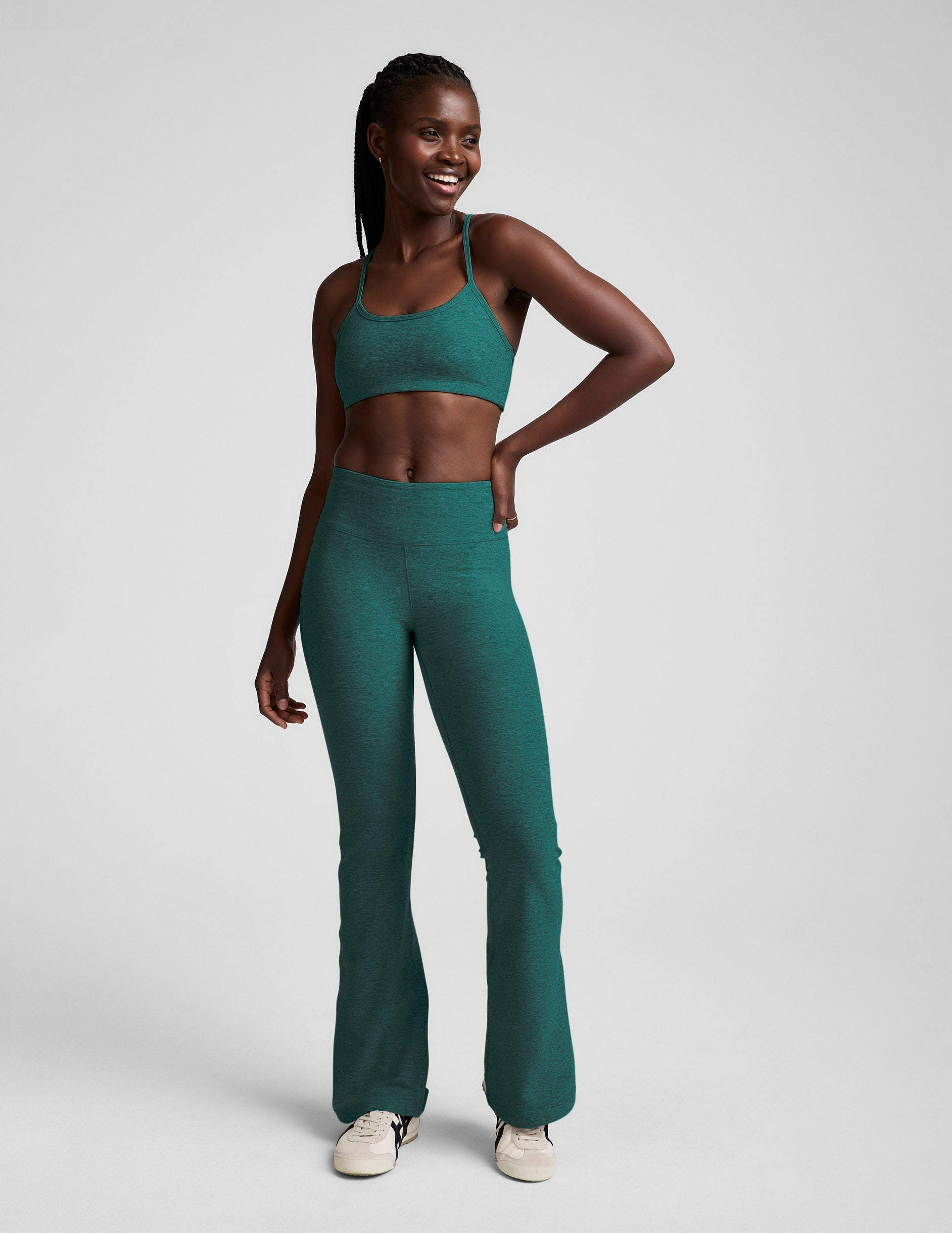 Beyond Yoga Mid-Rise Bootcut Spacedye Pants - Teal Sea Heather