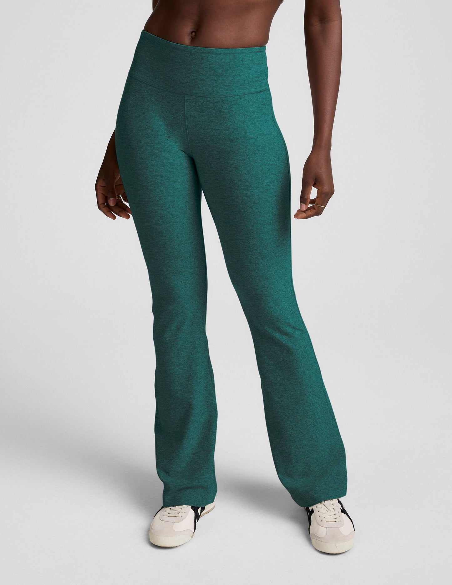 Beyond Yoga Mid-Rise Bootcut Spacedye Pants - Teal Sea Heather