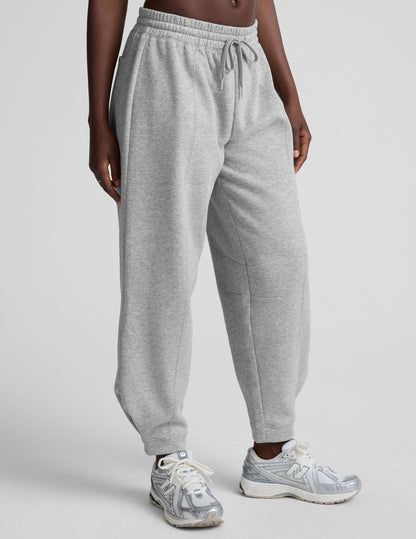 Beyond Yoga Women's Baggy Fleece LuxeFleece Barrel Sweatpant - Gray
