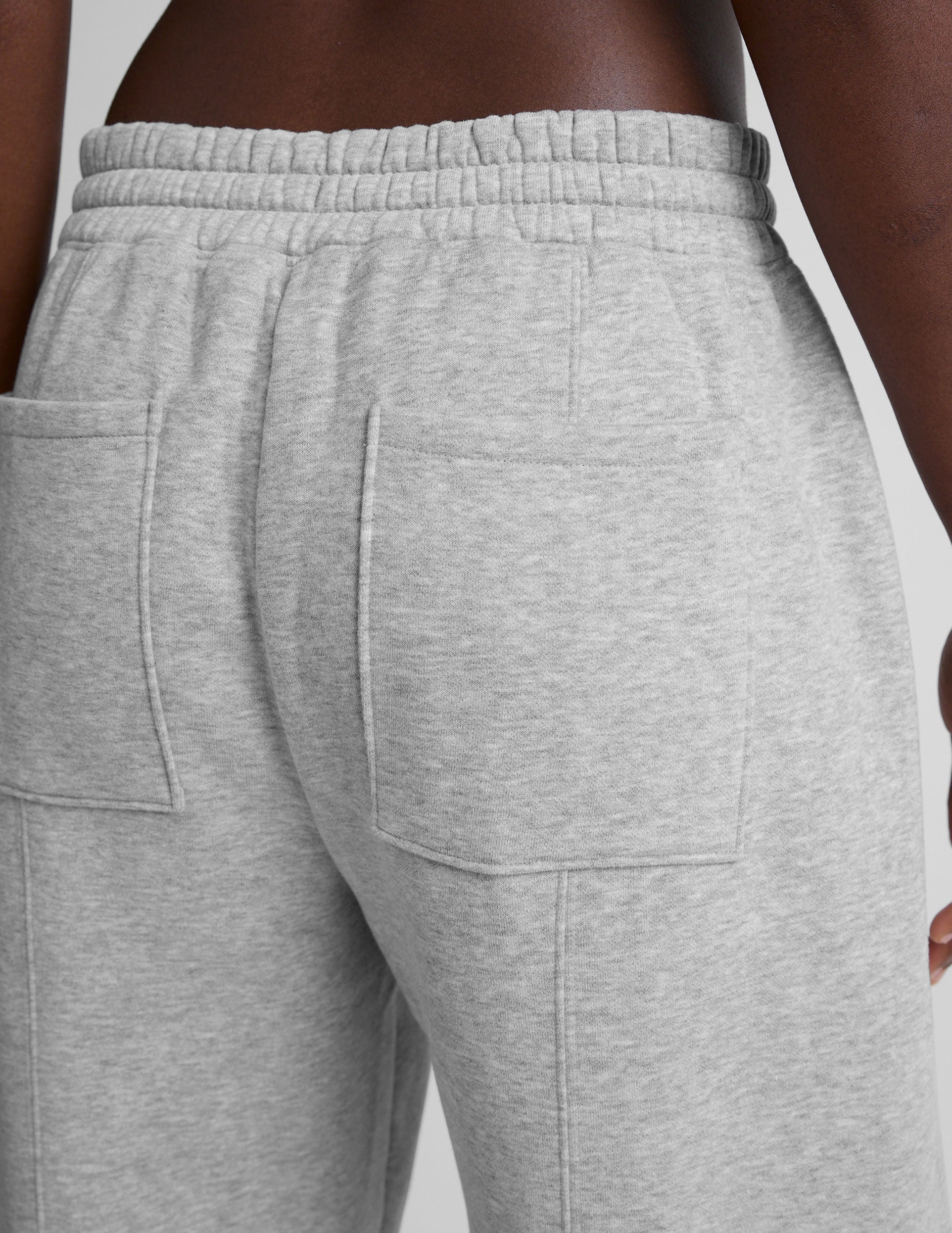 Beyond Yoga Women's Baggy Fleece LuxeFleece Barrel Sweatpant - Gray