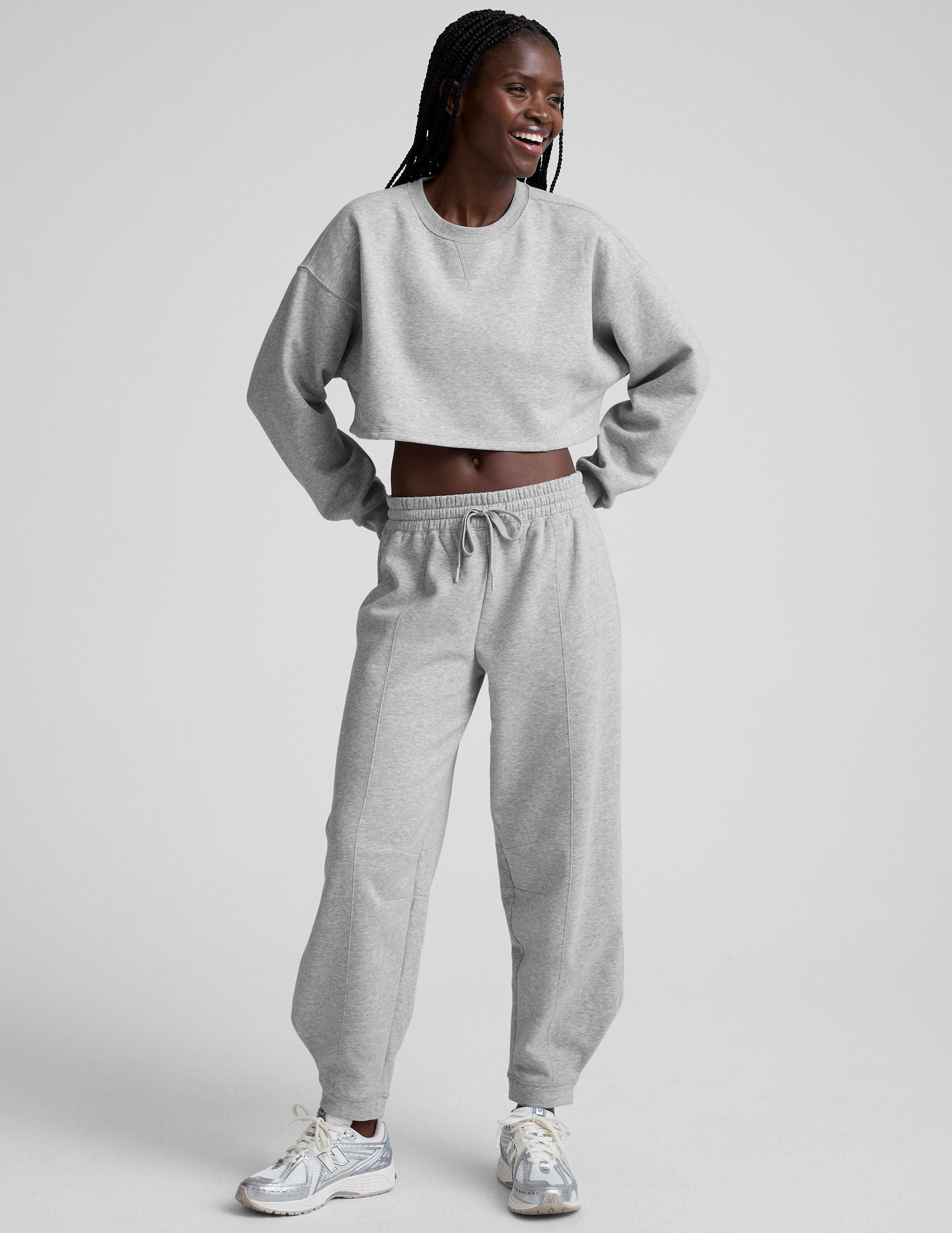 Beyond Yoga Women's Baggy Fleece LuxeFleece Barrel Sweatpant - Gray