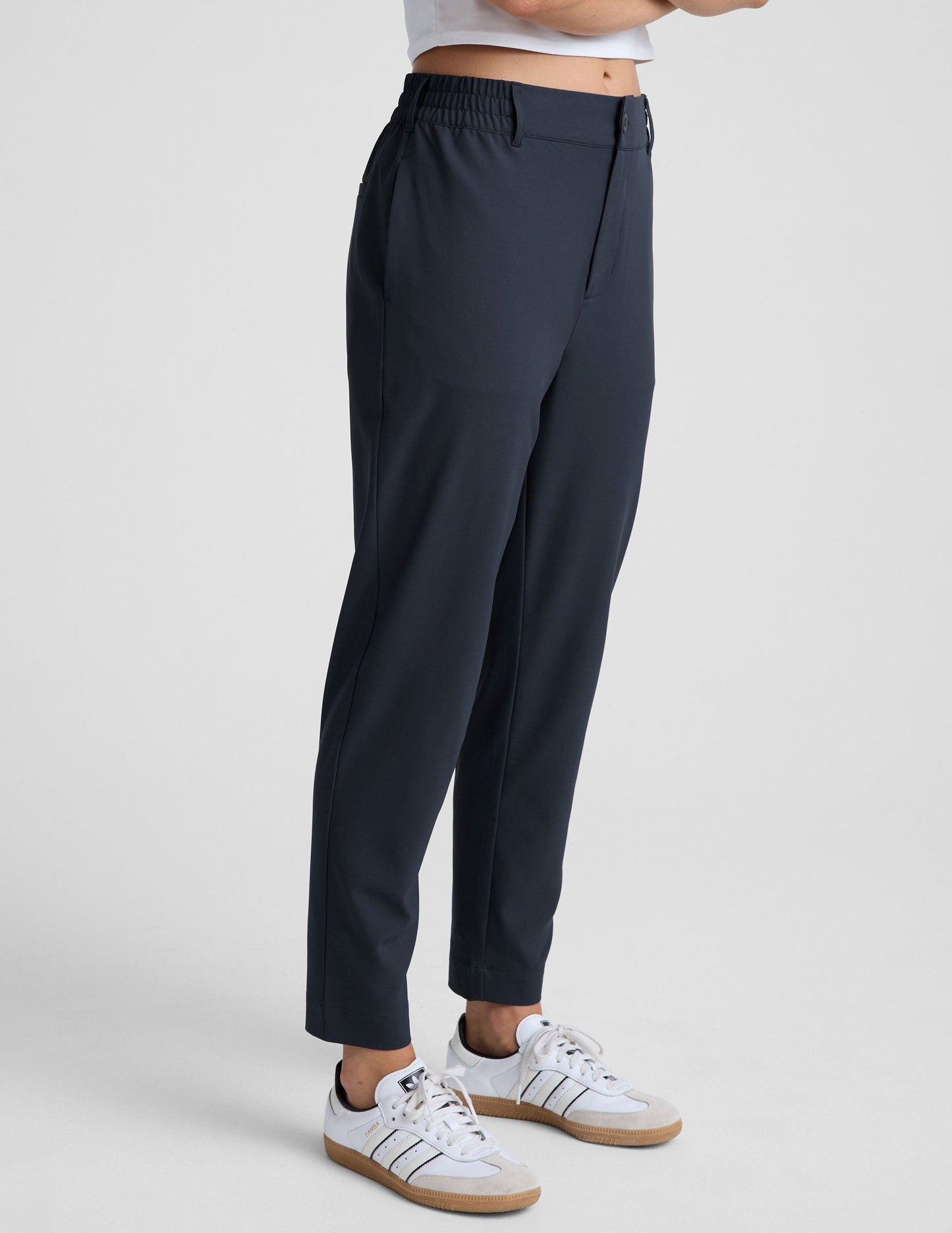 Beyond Yoga Status Tapered Pant - Navy