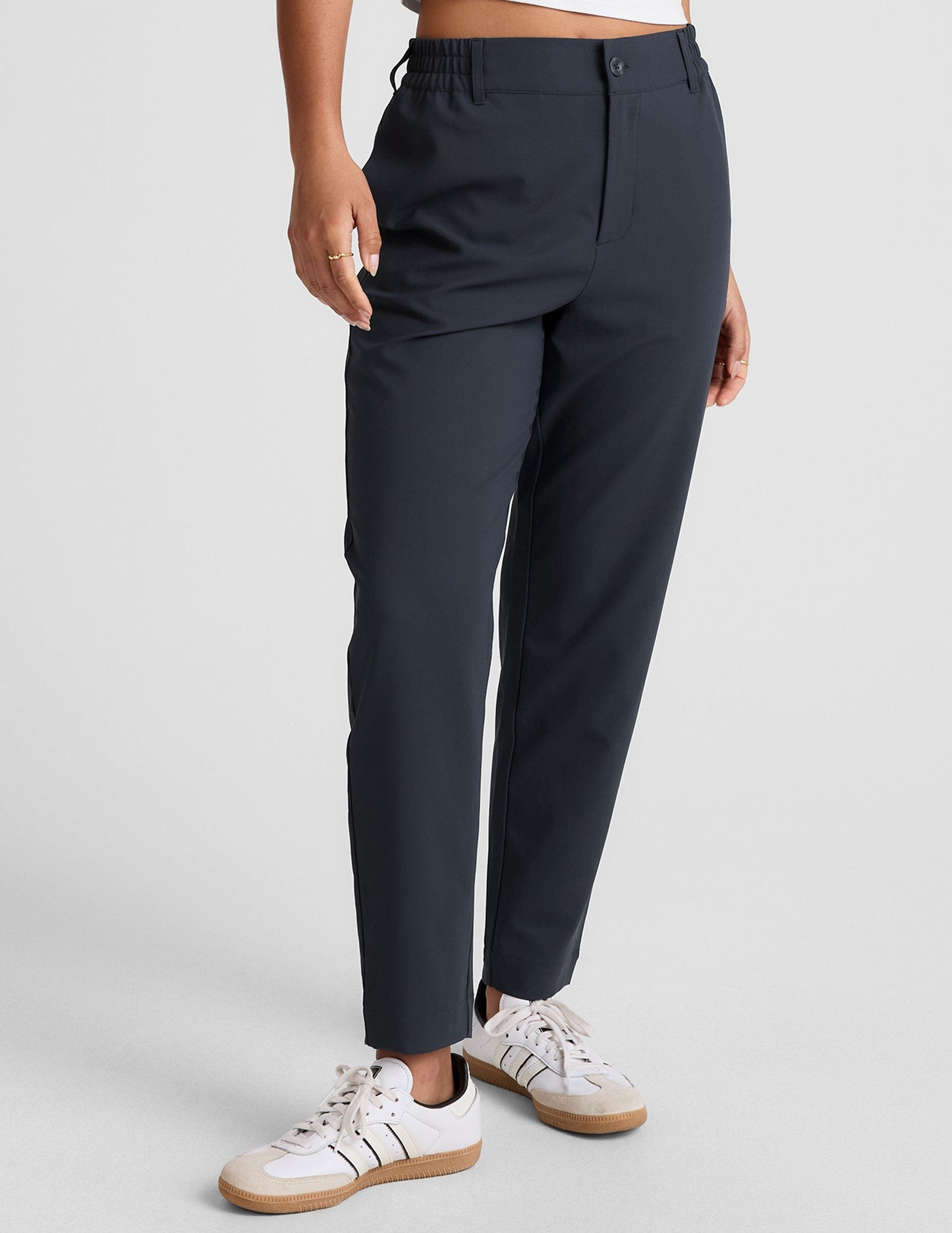 Beyond Yoga Status Tapered Pant - Navy