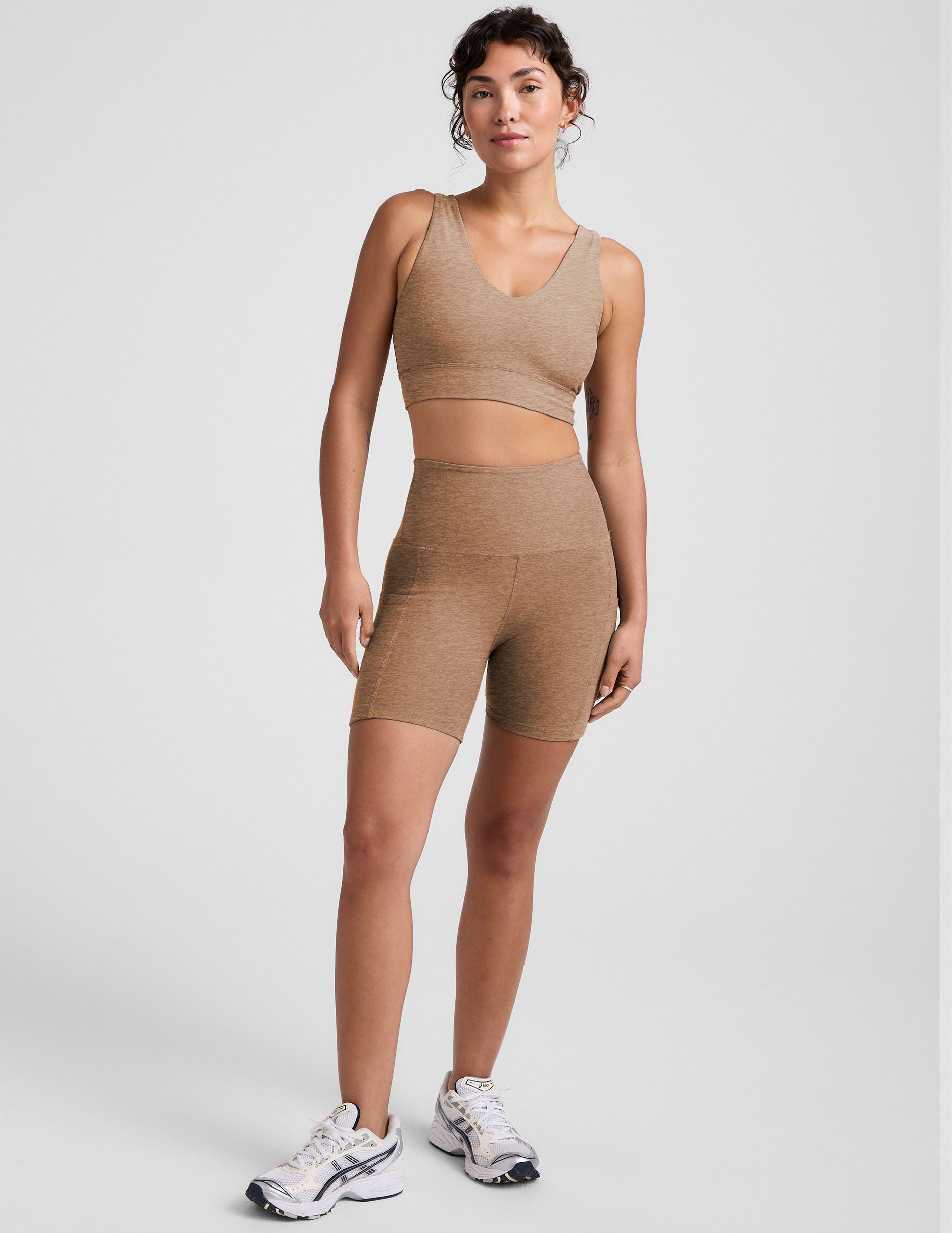 Beyond Yoga High Waisted 5" Spacedye Biker Shorts - Desert Sand