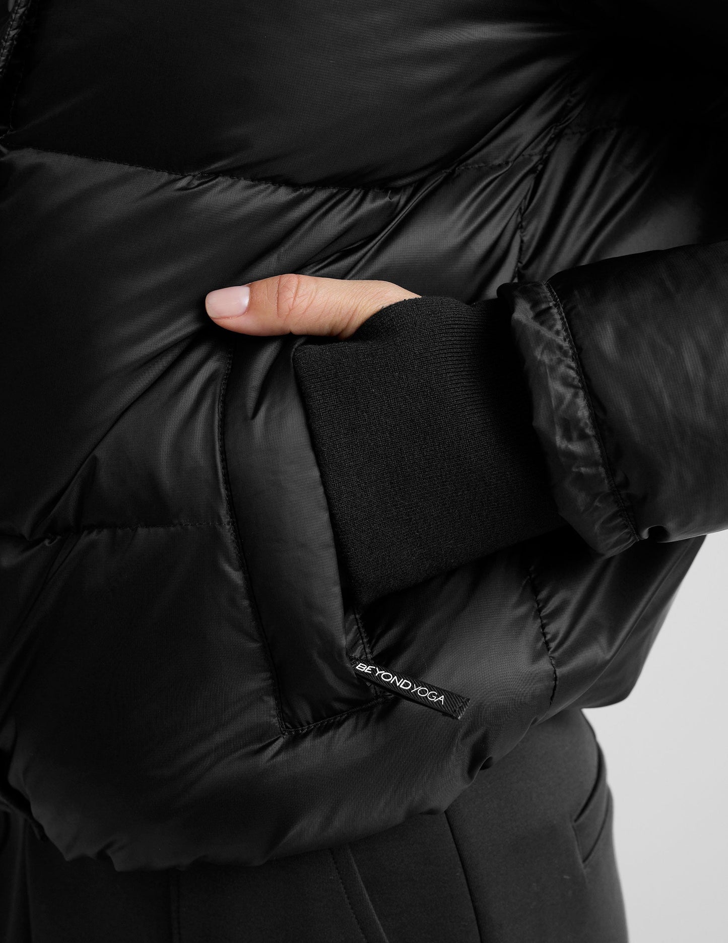 Beyond Yoga Big Cozy Hooded Puffer Jacket