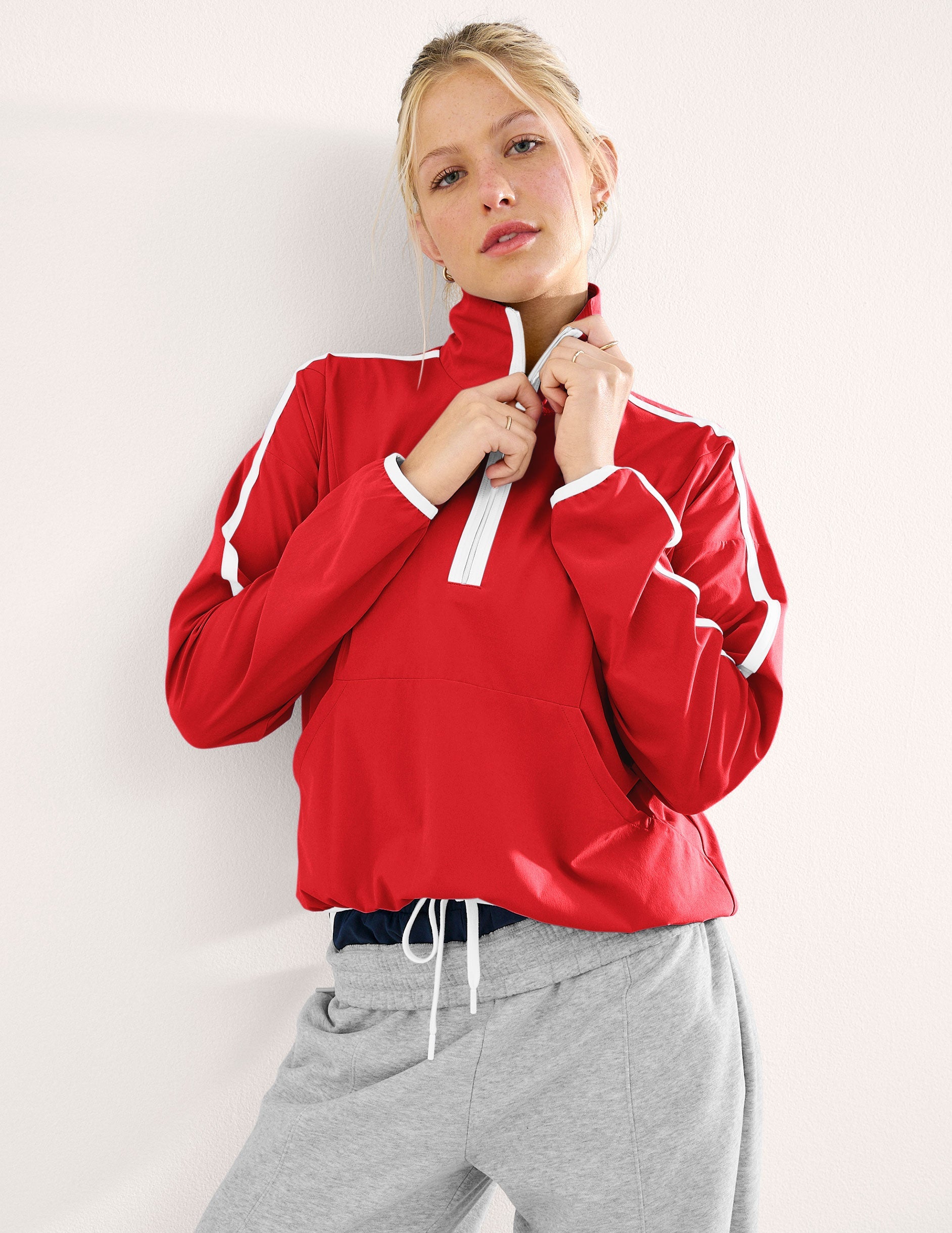 Beyond Yoga Stretch Woven Course Contrast Half Zip Pullover